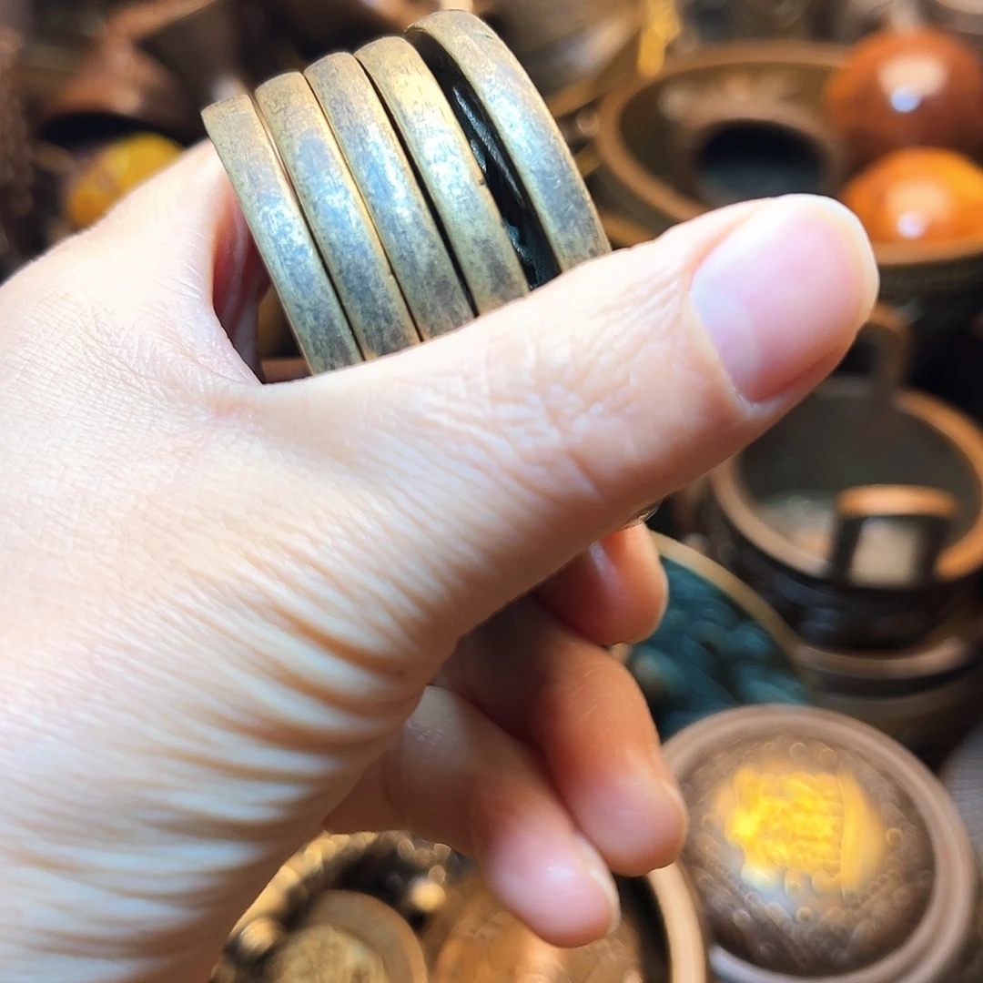 精美铜器工艺品等