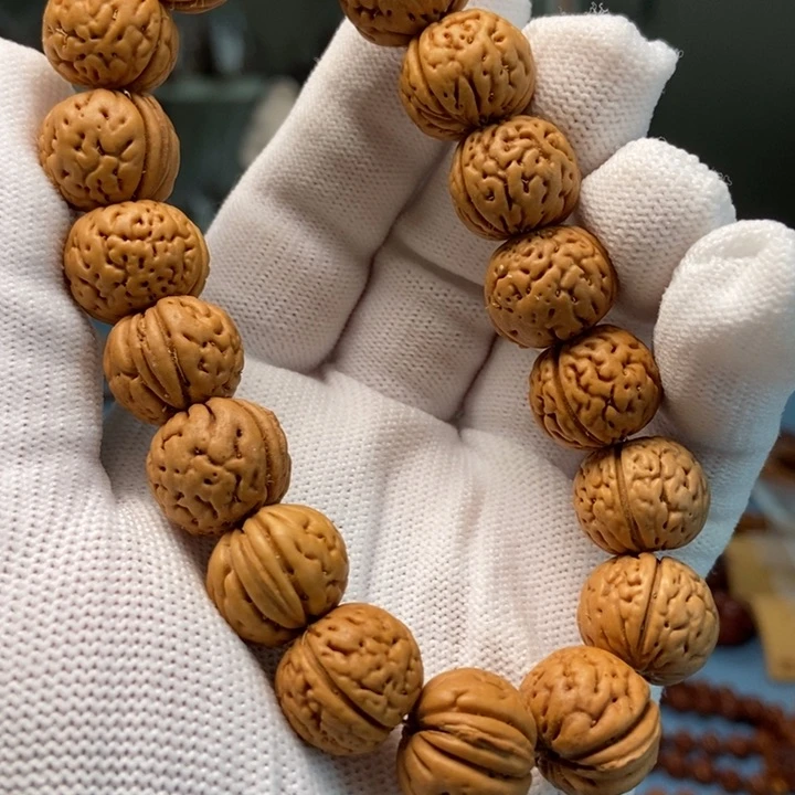 【闪购商品】桃核吊坠金豆桃核