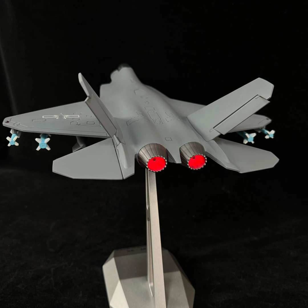 【带灯版】1:35歼35合金战斗机珠海长春航展模型收藏精细摆件礼品