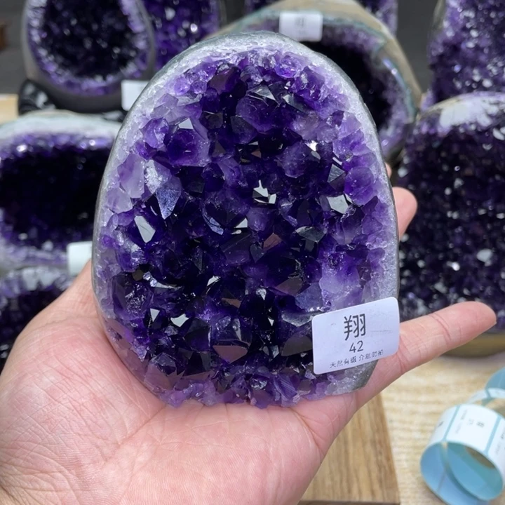 未镶嵌大型摆件（非配饰）紫晶
