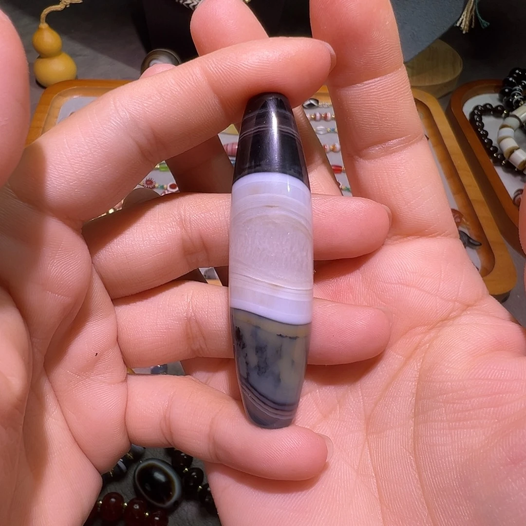 M***南未镶嵌玛瑙/玉髓珠宝半成品