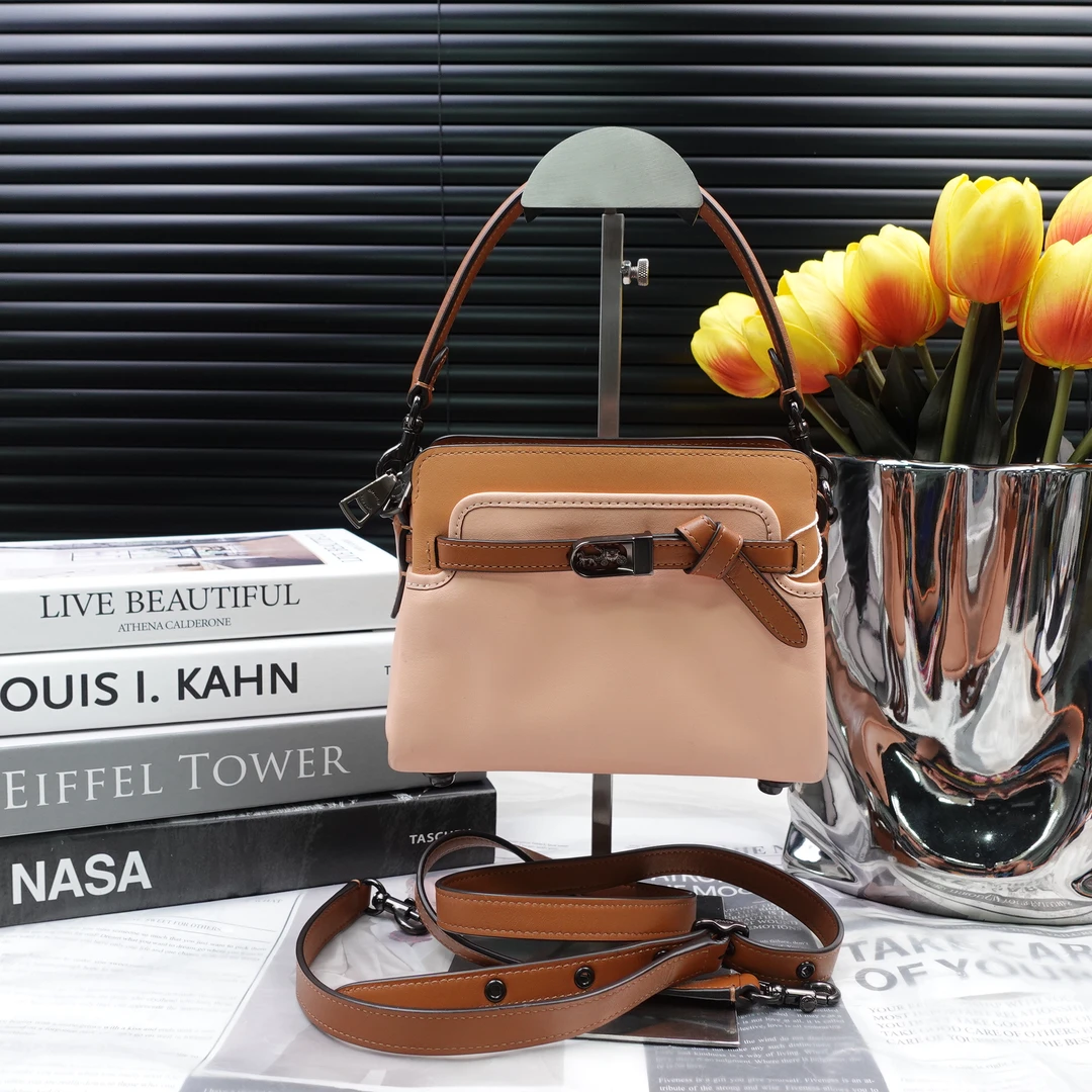 95新 COACH/蔻驰 单肩包/T10281579