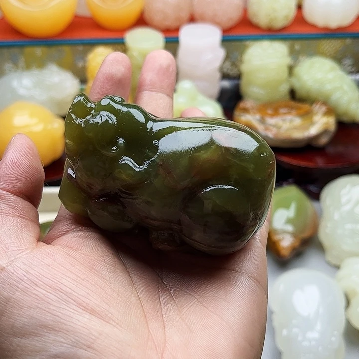 E***i石材貔貅手把摆件