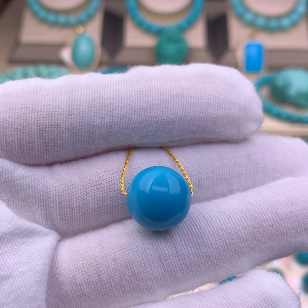 绿松石未镶嵌珠宝奇石13.7