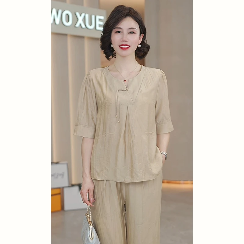妈妈夏装短袖小衫洋气套装2025新款中老年女装时尚t恤上衣两件套