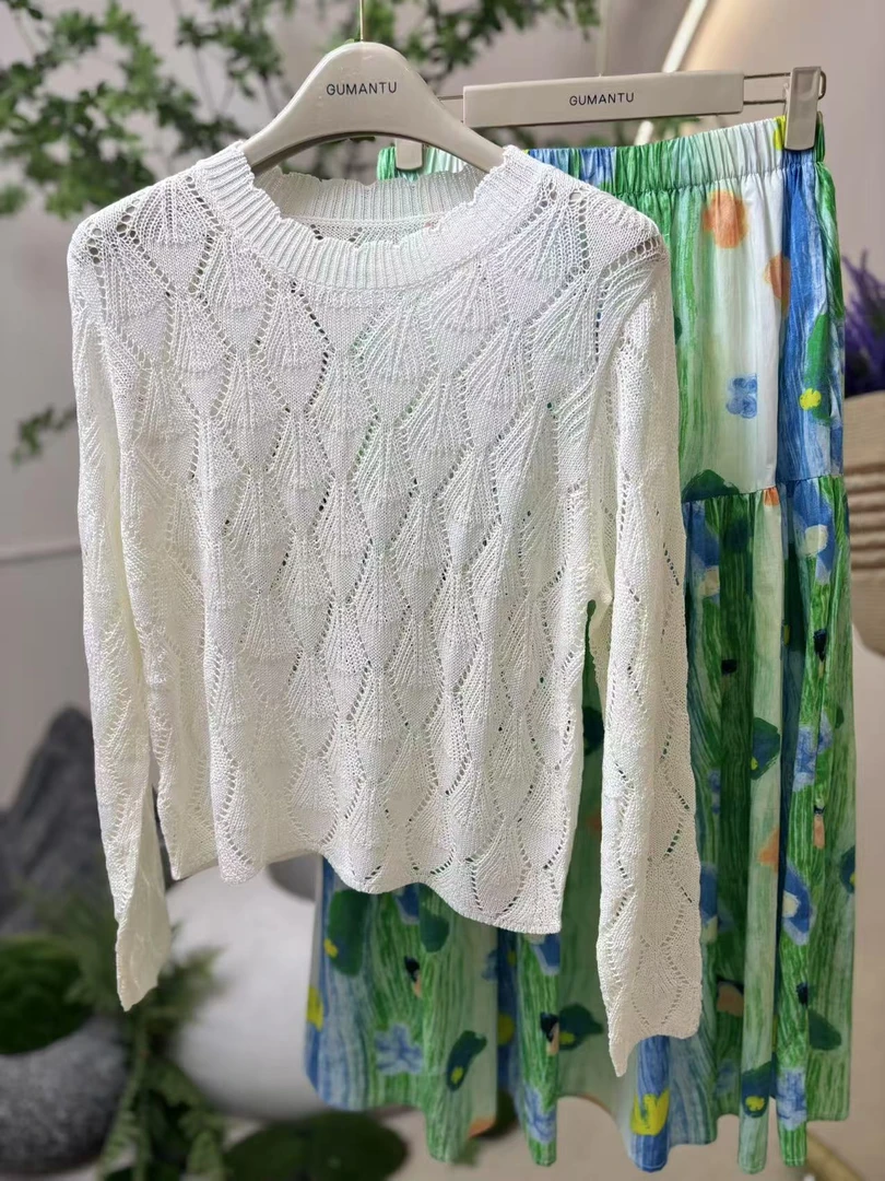 GK020白色菱形针织衫上衣