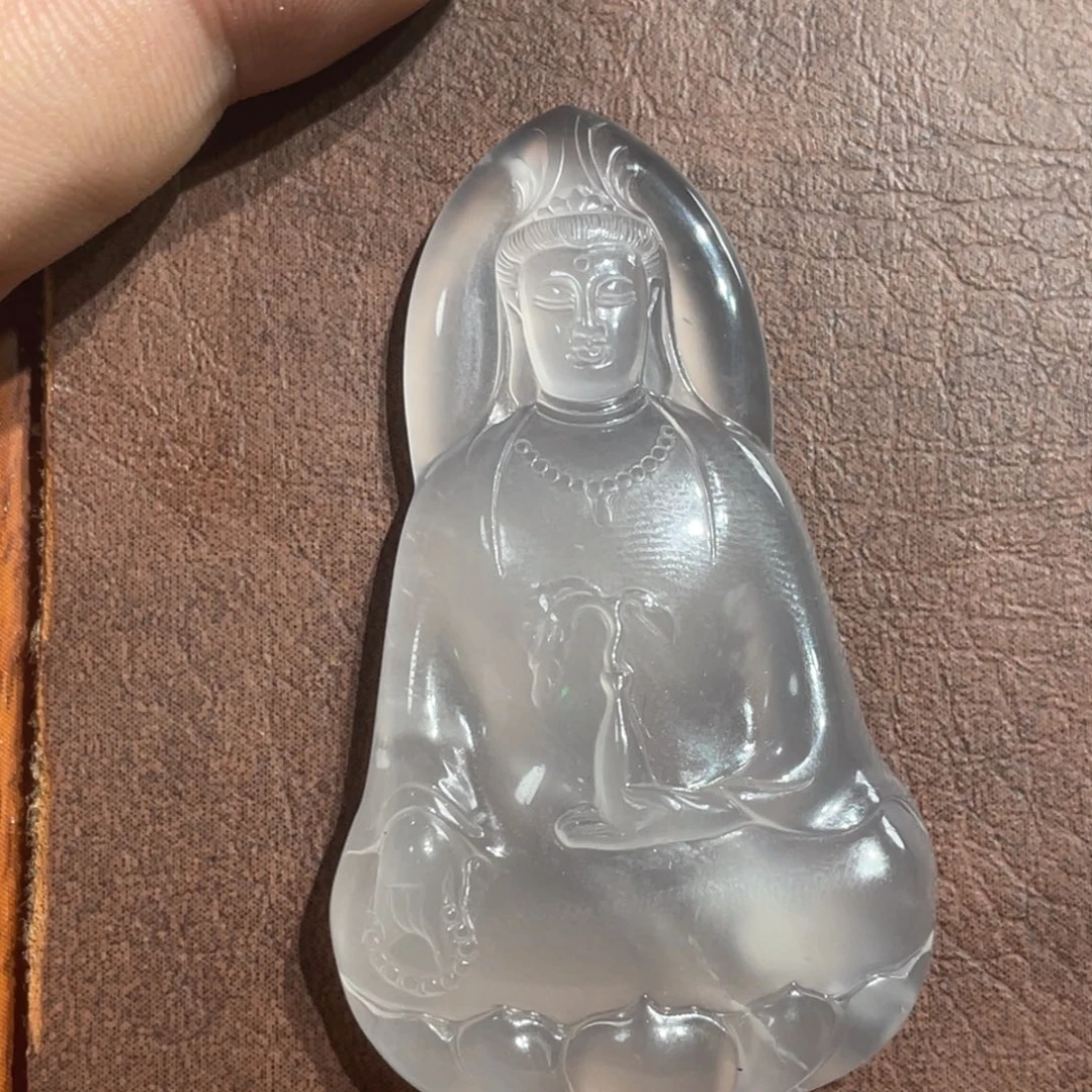 云***️未镶嵌素衣观音石英质玉