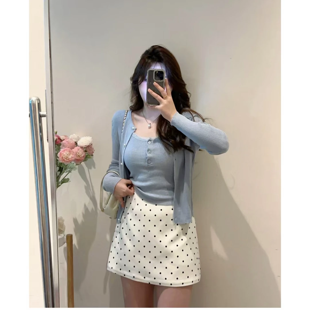 【MuMU】蓝色蕾丝边吊带内搭针织开衫上衣wp9449+波点短裙wp9438