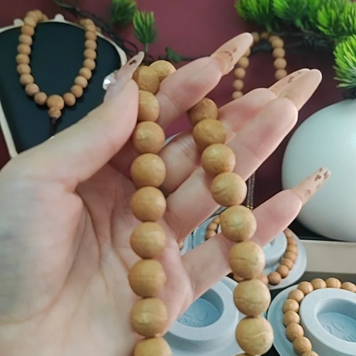 吊坠凤眼菩提12手串