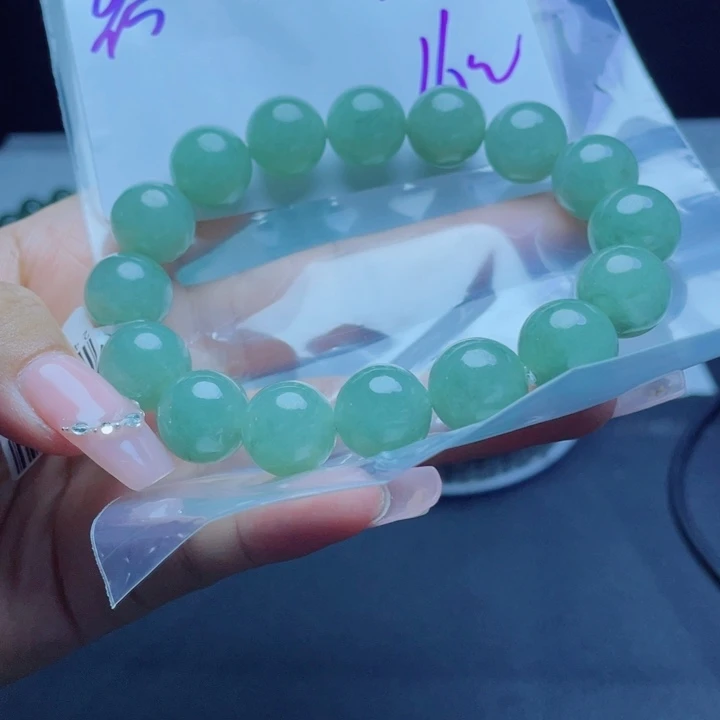 定制翡翠未镶嵌万****杰