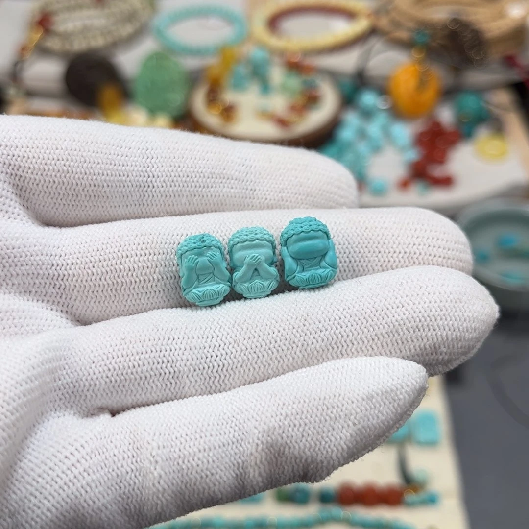 绿松石未镶嵌雕刻件三不无相佛