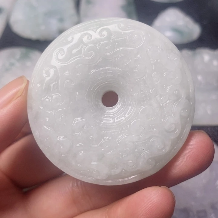 颈饰未镶嵌翡翠天然翡翠A货