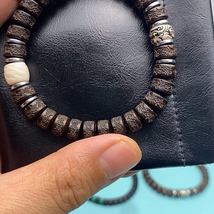 椰蒂手串9耶噶搭配吞进兽牙牙