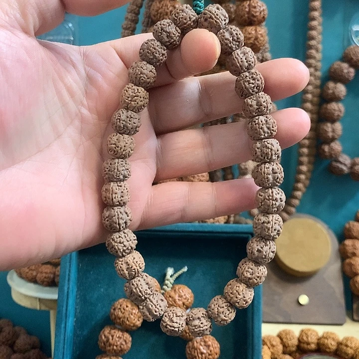 手串金刚菩提海**诗