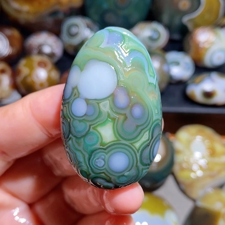 未镶嵌玛瑙/玉髓珠宝半成品77