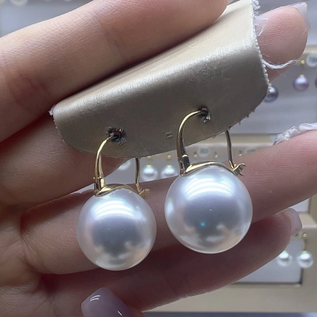 18K金镶嵌淡水珍珠耳饰