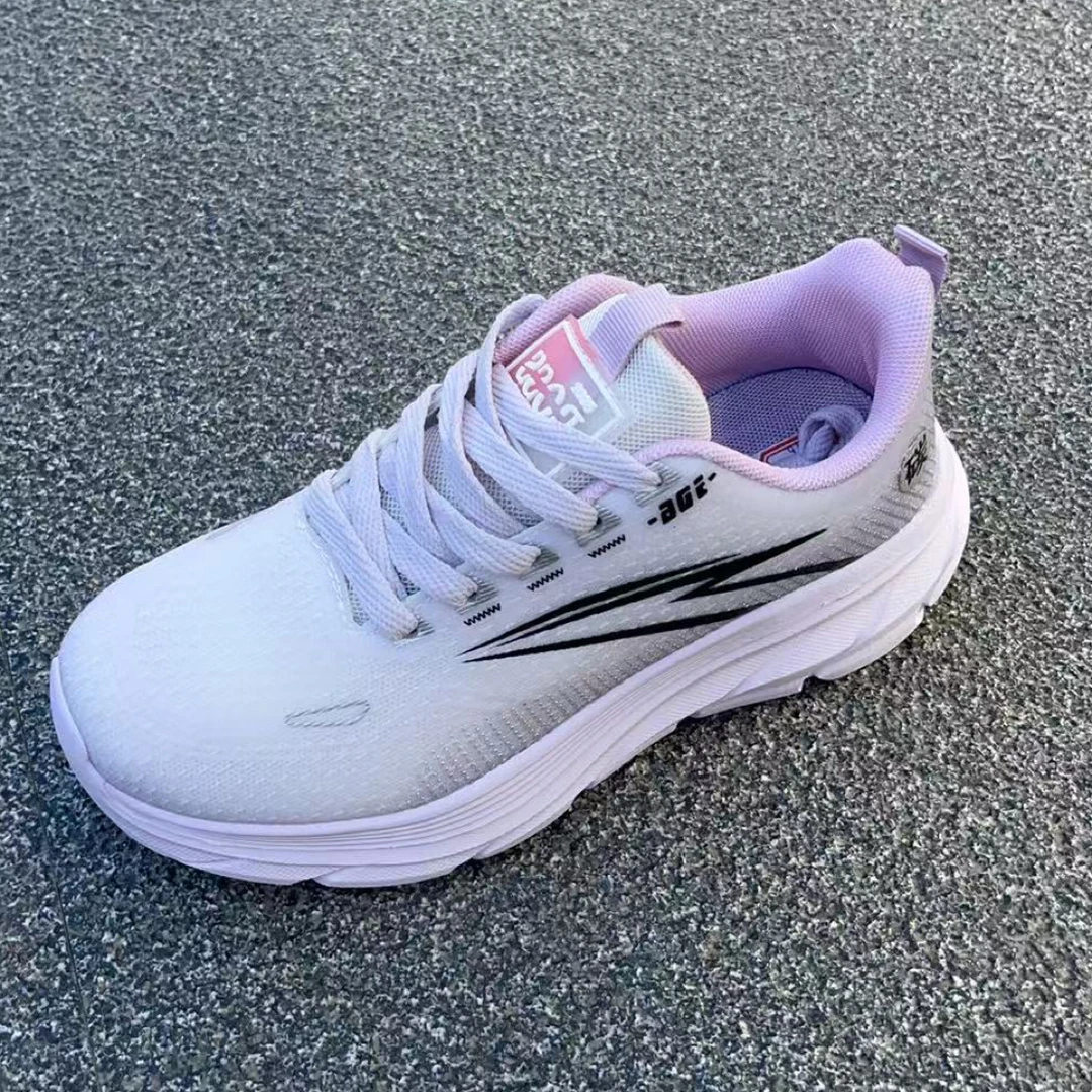 816女士休闲运动鞋