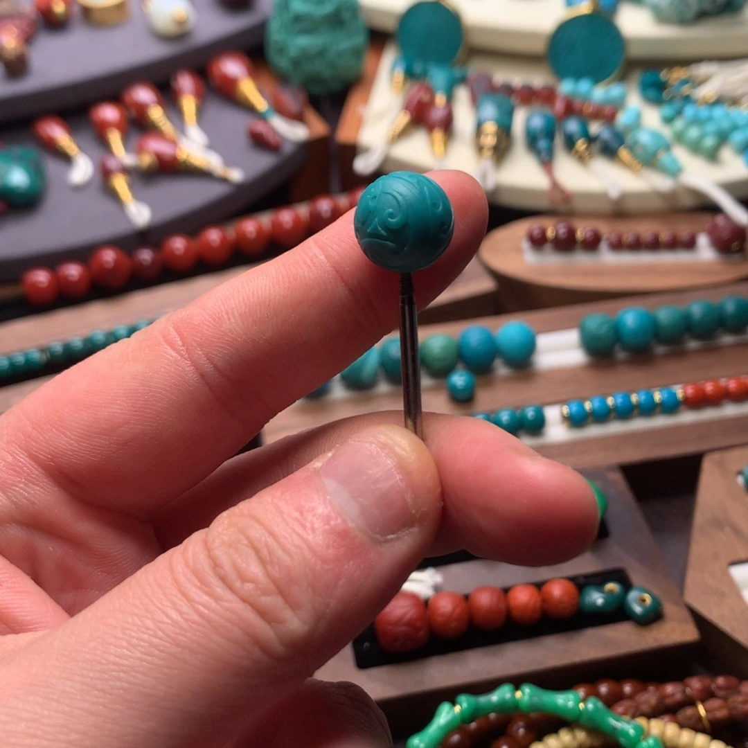 绿松石未镶嵌12+圆珠博古