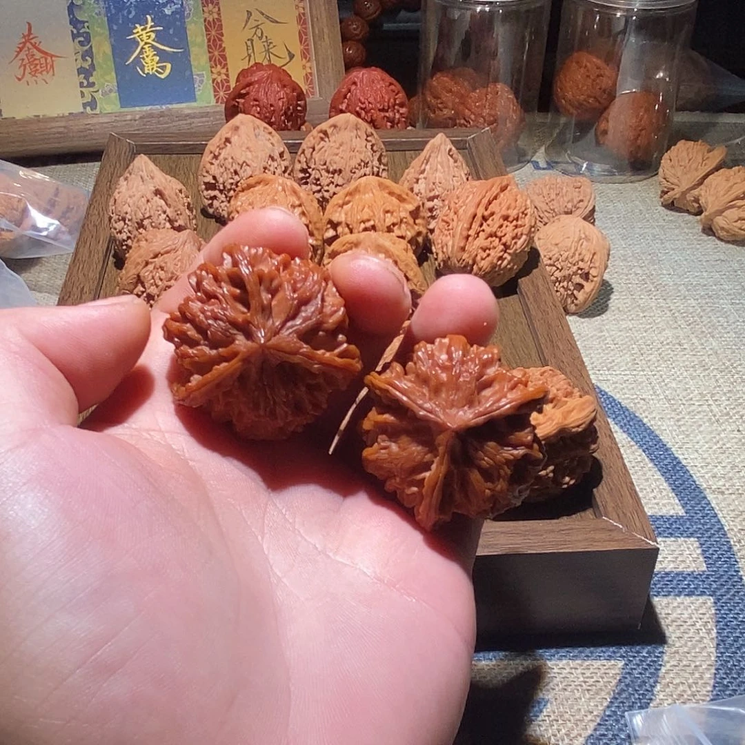 把件文玩核桃盘山有色差40