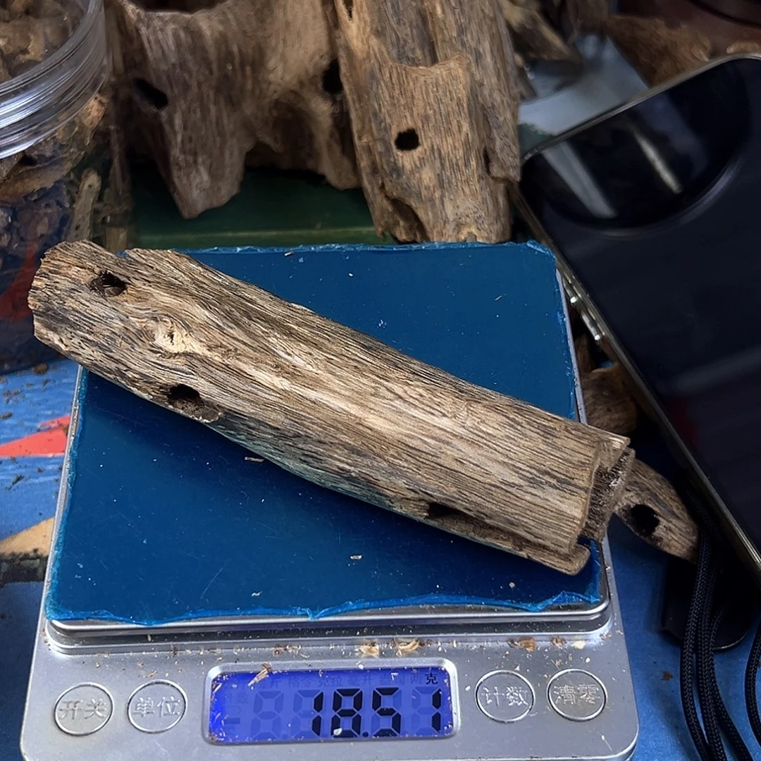 香料绿奇楠虫漏乌身圆叶18克