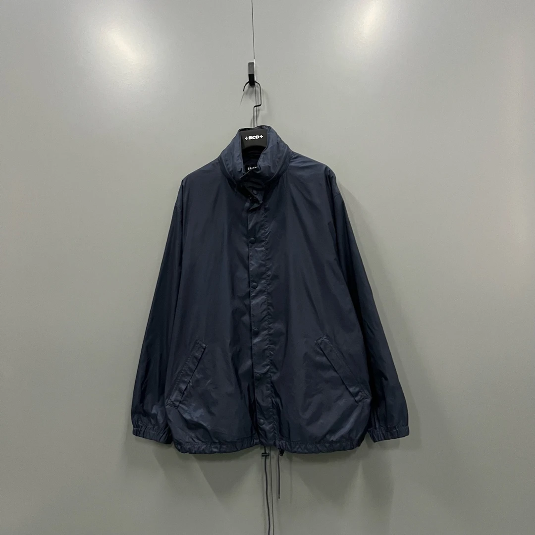 95新 Balenciaga/巴黎世家 (ll) 七国语言印花外套 44码/008863