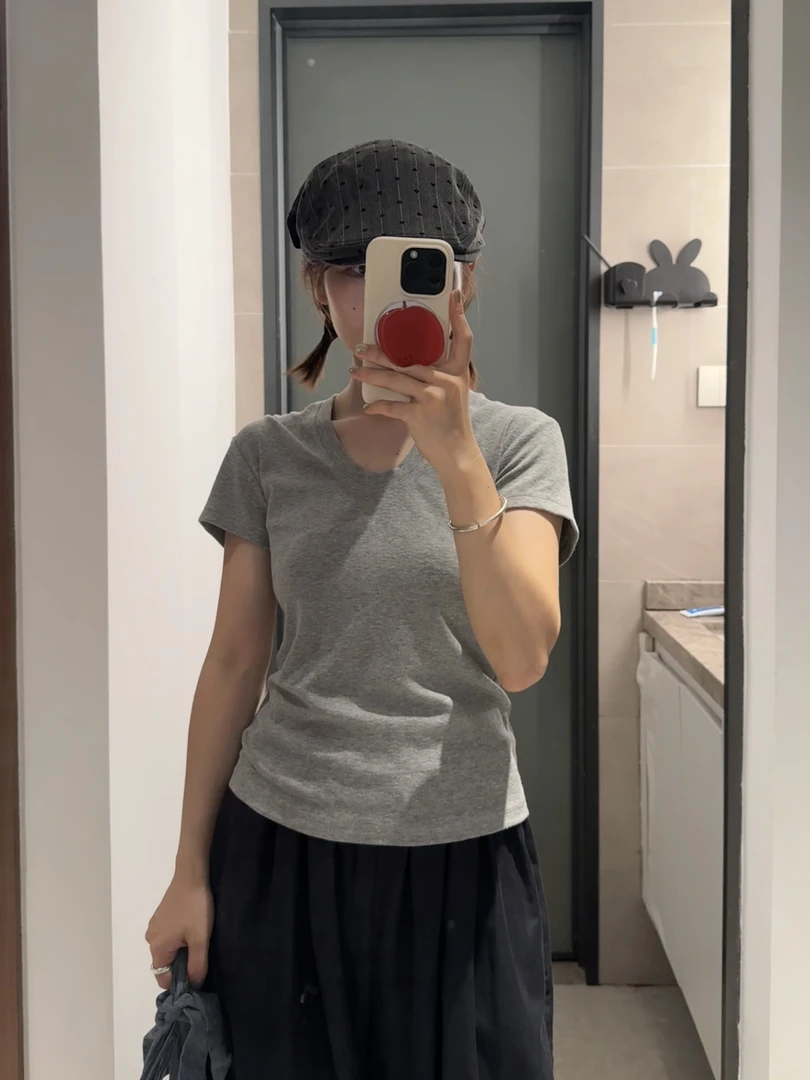 U领显瘦版修身纯净版短袖