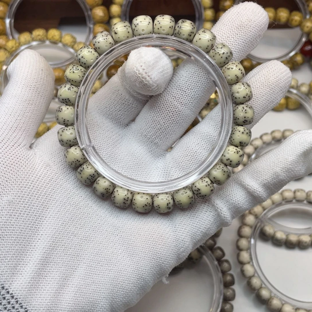 星月菩提手串9×8灰冰通体留白A02