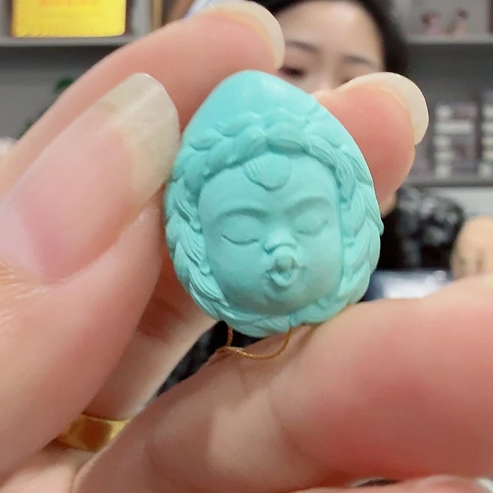 绿松石未镶嵌珠宝奇石