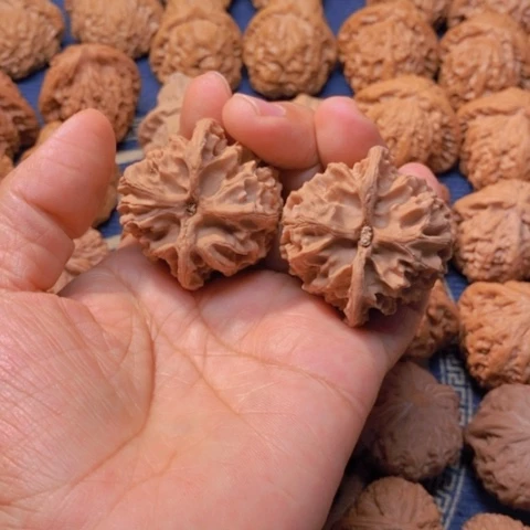 【闪购商品】吊坠文玩核桃l**予苹果41