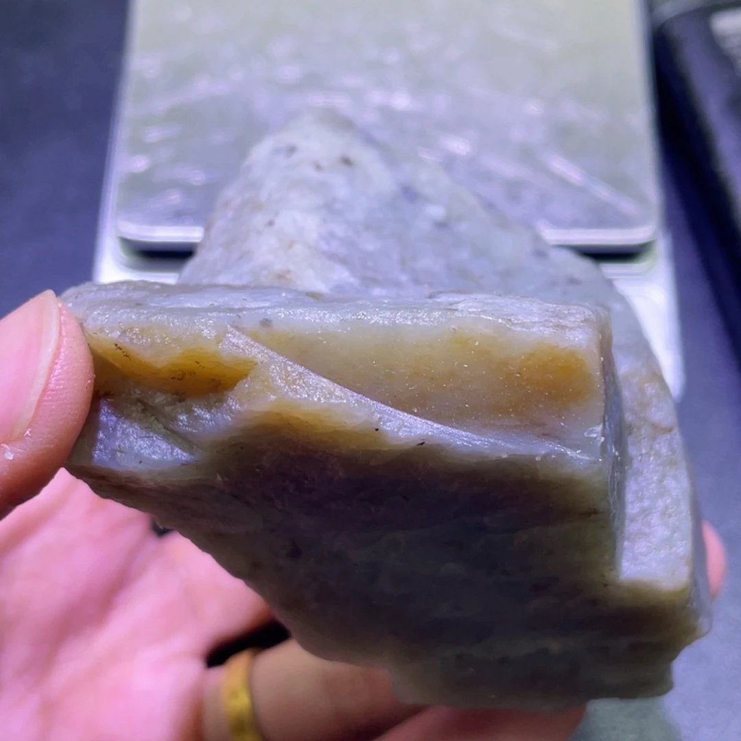 未镶嵌和田玉珠宝半成品