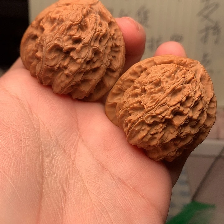 41尺寸全品三角白文玩核桃