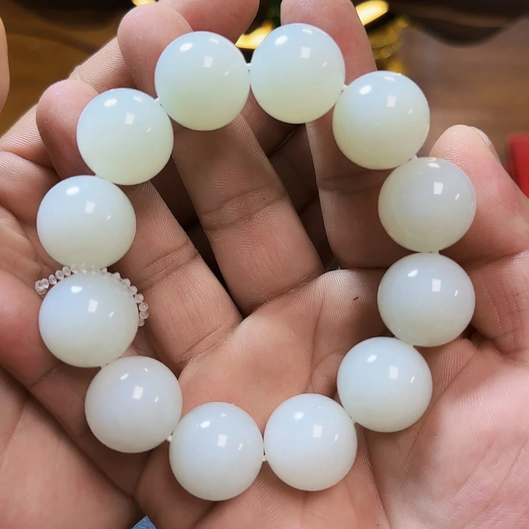 江***画和田玉未镶嵌挂件