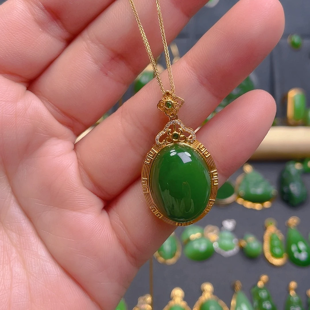 和田玉（碧玉）颈饰未镶嵌霞**?1.88