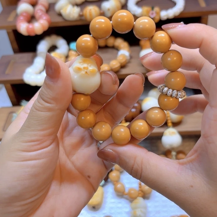 星月菩提吊坠猴头圆珠全品象牙果仓鼠
