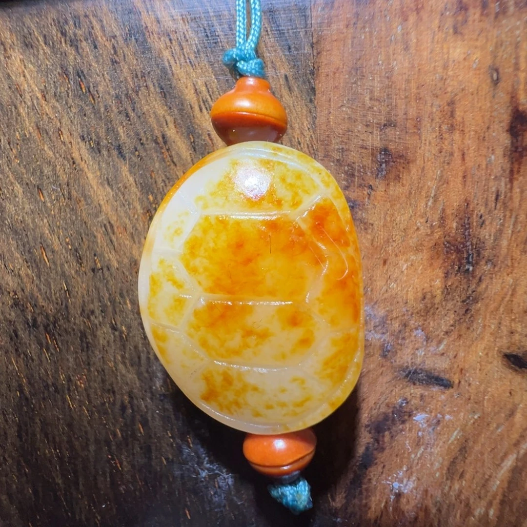 和田玉未镶嵌吊坠(不含链)