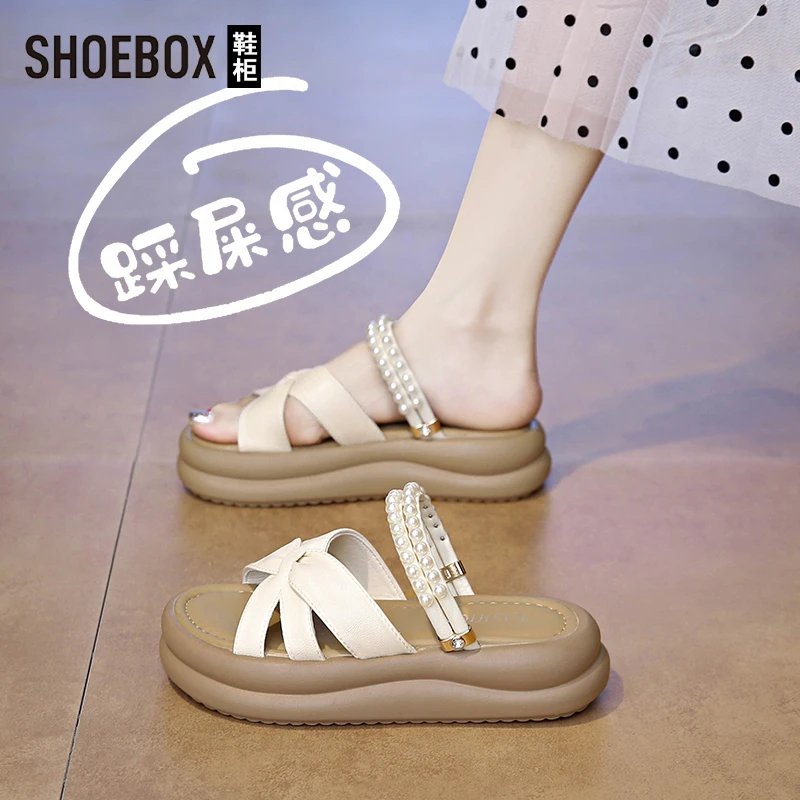 SHOEBOX鞋柜法式绝美珍珠凉鞋女款外穿2025夏季新款沙滩凉拖鞋