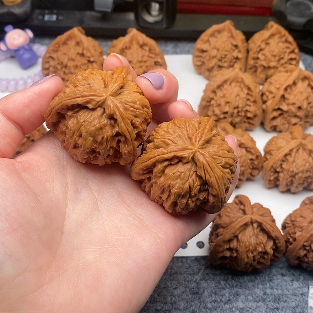 吊坠文玩核桃么*熊