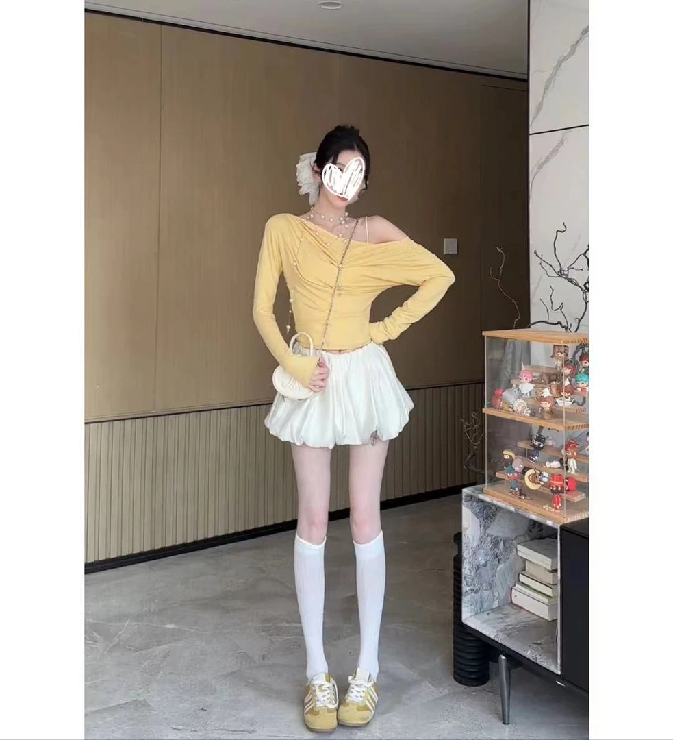 韩系纯欲斜领露肩后背设计感长袖T恤女+白色蓬蓬裙两件套装