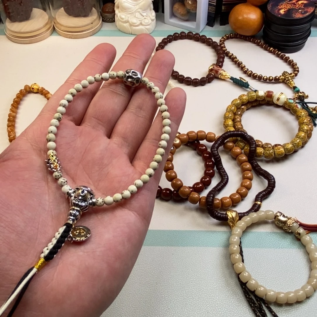 星月菩提吊坠。。。。。。。。。。