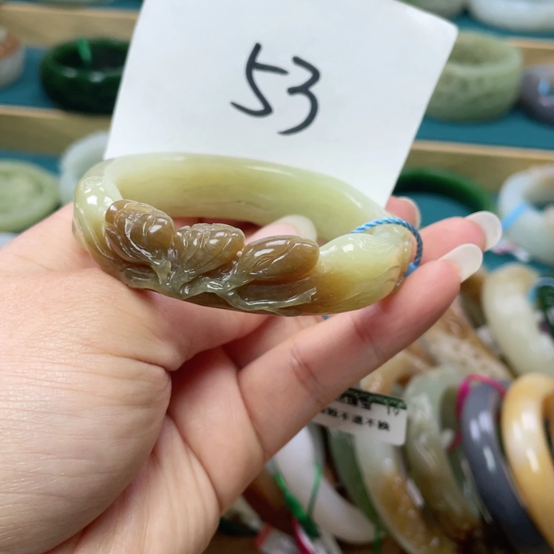 未镶嵌手镯和田玉圈口54