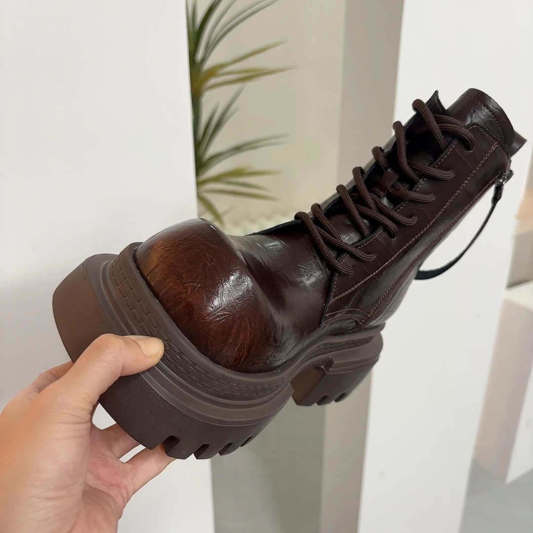 广州欧货厚底7cm真皮韩版短筒英伦圆头轻奢加绒马丁靴女鞋