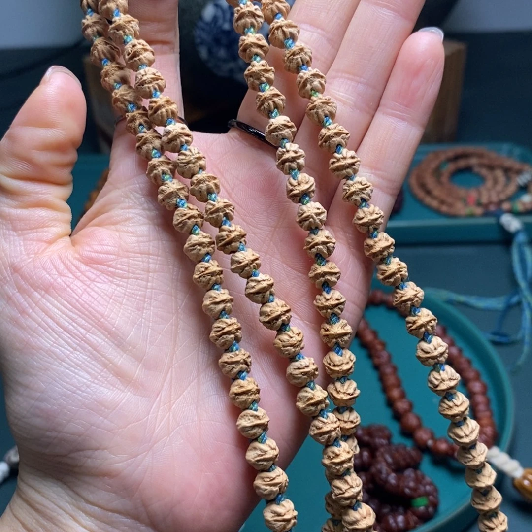 柏香籽/百香籽吊坠758.8彼岸花