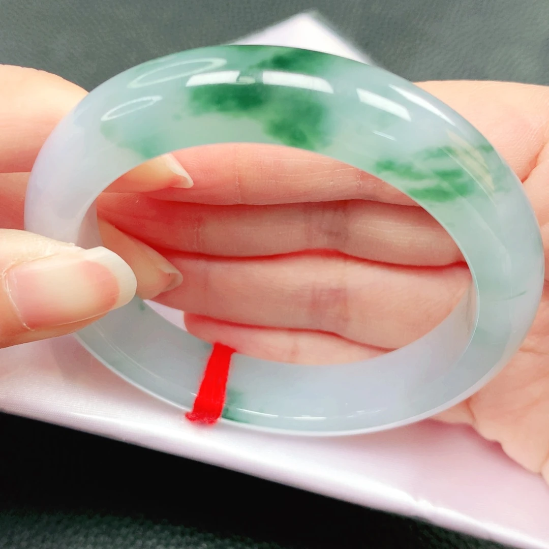 翡翠未镶嵌手镯56圈