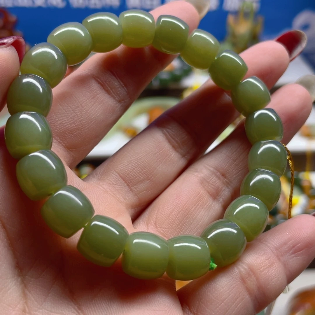 透闪石质玉未镶嵌手串