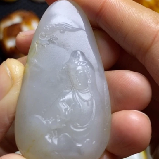 和田玉颈饰未镶嵌