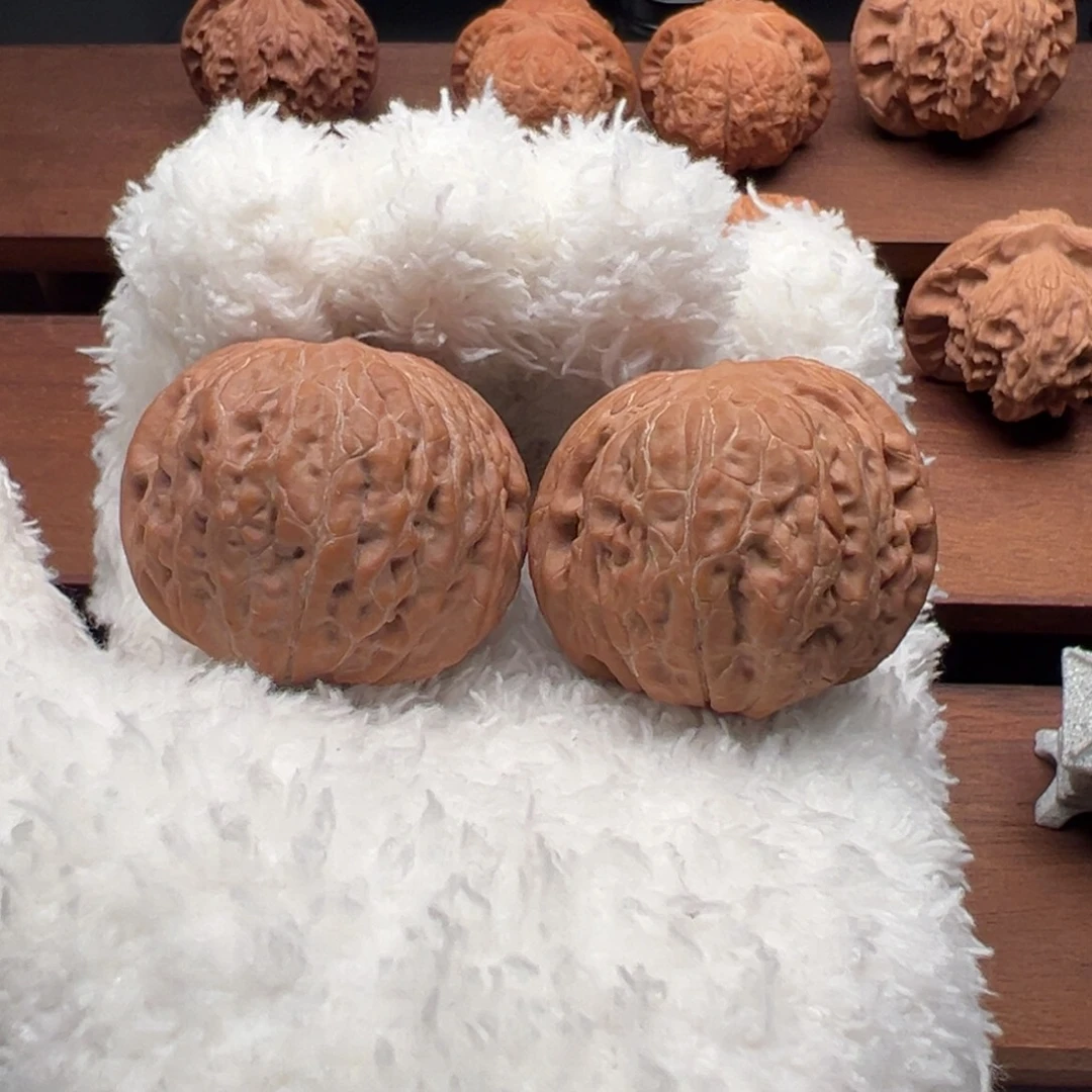 文玩核桃把件40铁锤