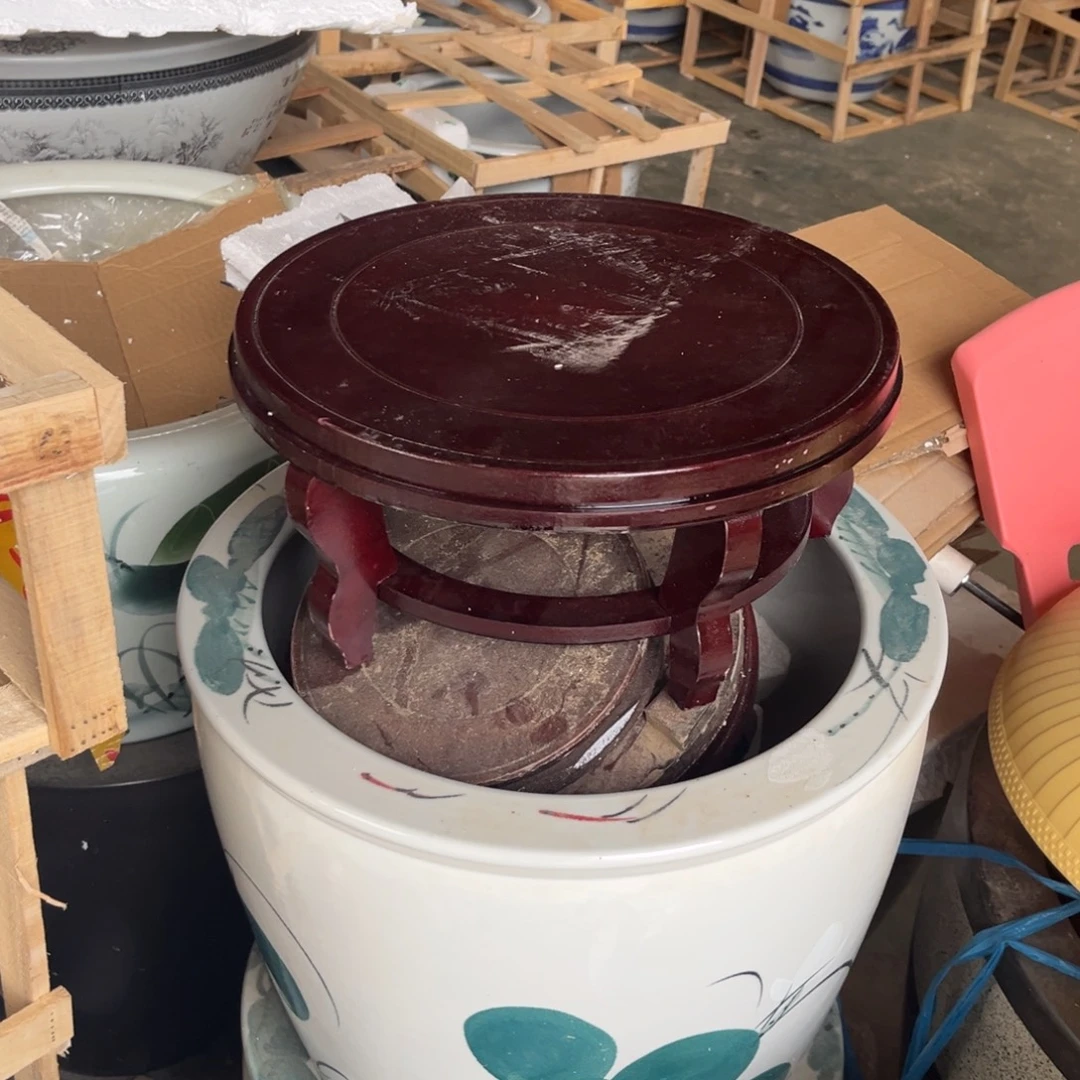 瓷片底座链接，跟缸一起发货……