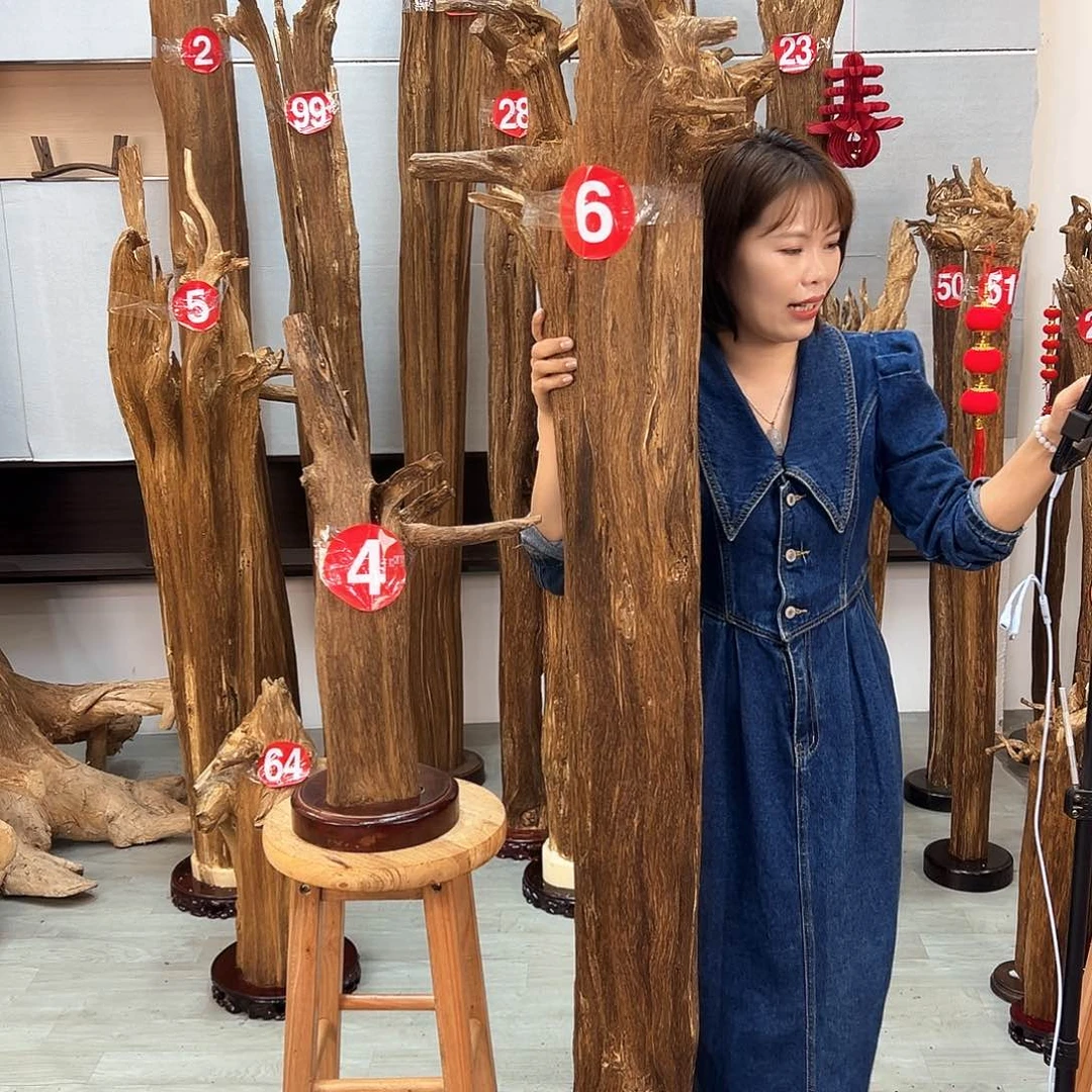 沉香摆件海****行沉香摆件