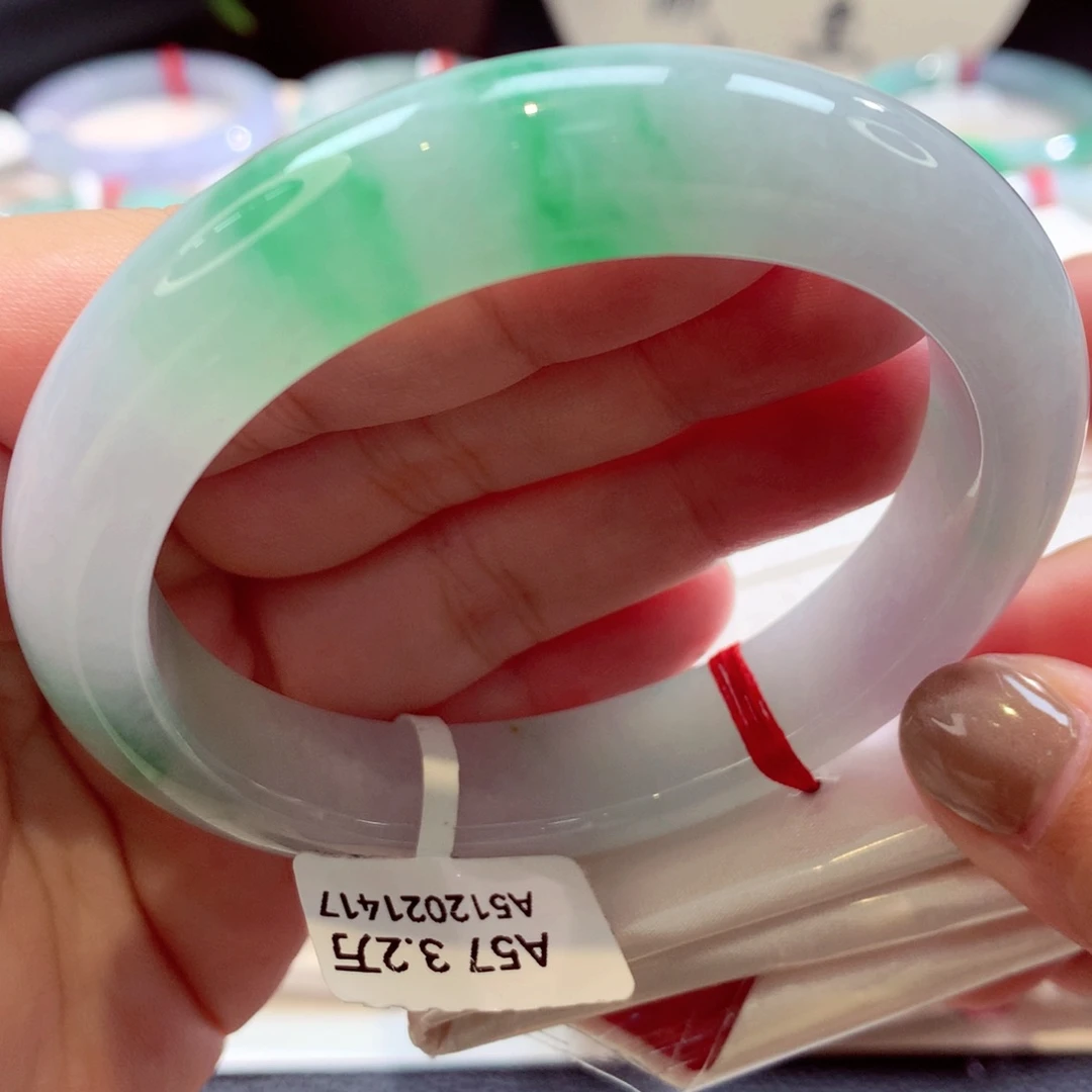 未镶嵌手镯翡翠春彩1号11