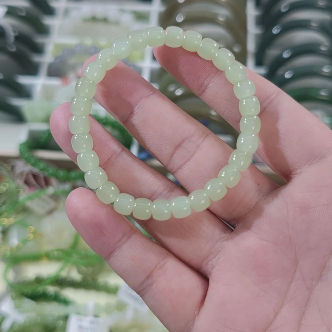 一***婷和田玉未镶嵌手链6×7浅晴和田玉手串×1